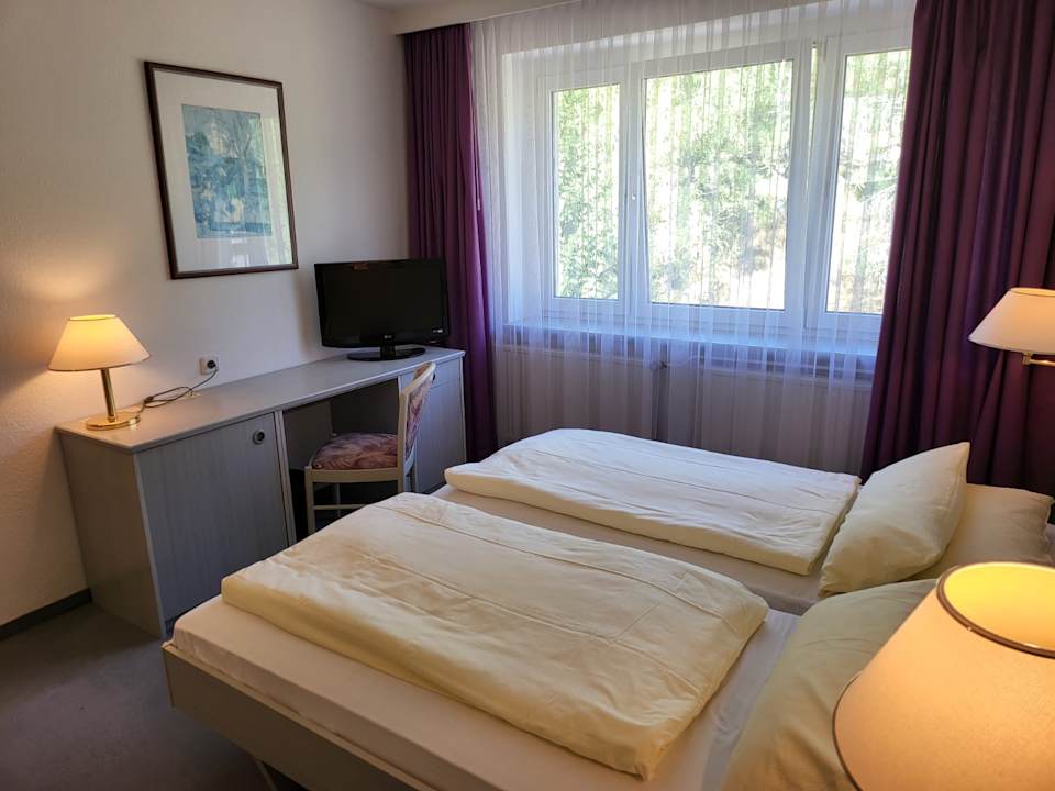Zimmer Werrapark Resort Hotel am Sommerberg