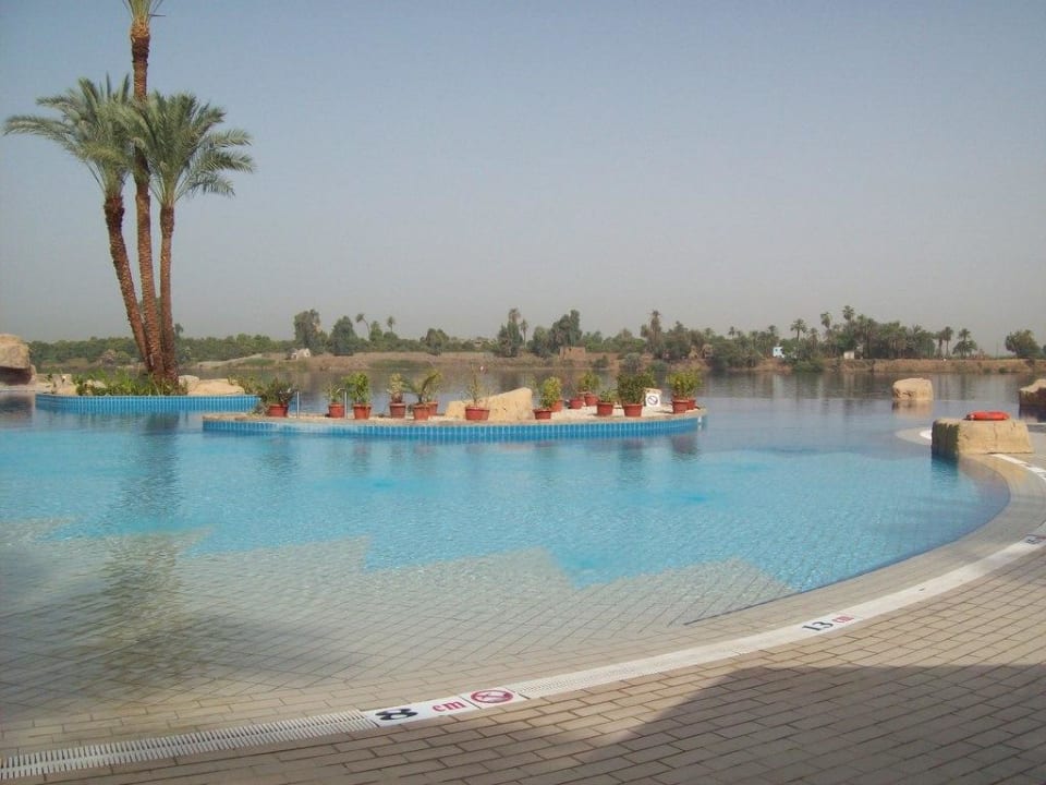 Pool Jolie Ville Kings Island Luxor