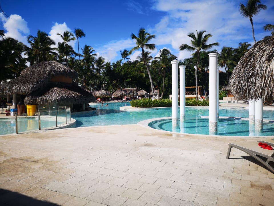 Pool Grand Palladium Select Bávaro Resort & Spa