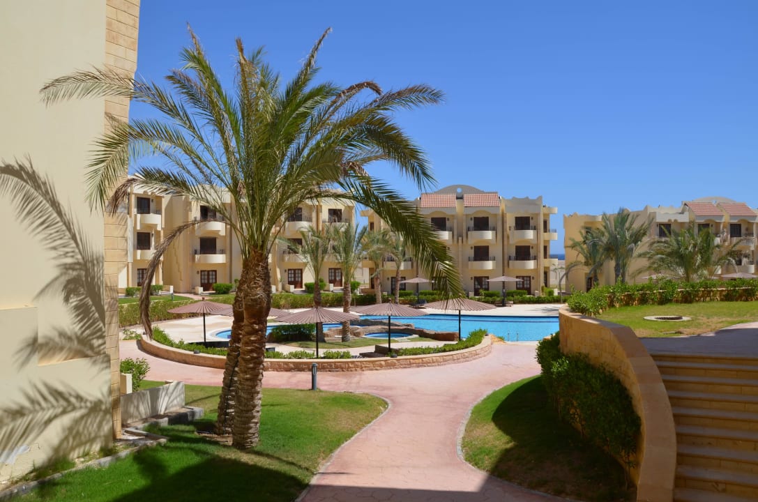 Ogród Coral Hills Resorts & SPA