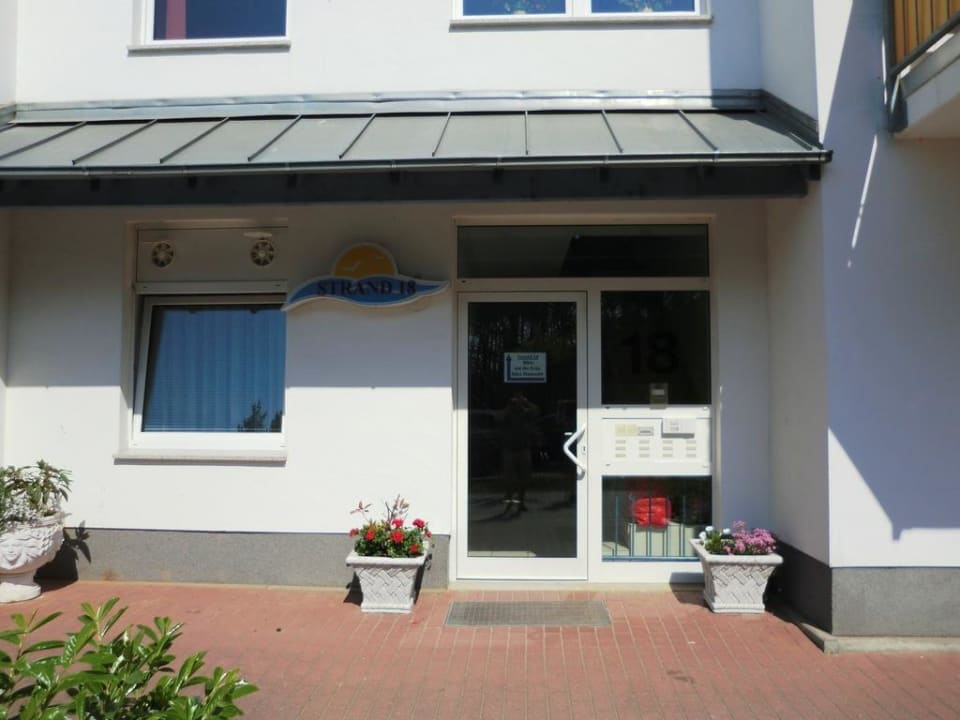Haustür / Eingang Quartier 18 Ihr Feriendomizil auf der Insel Usedom