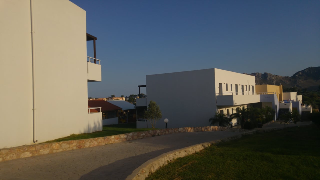 Außenansicht Atlantica Mikri Poli Rhodes