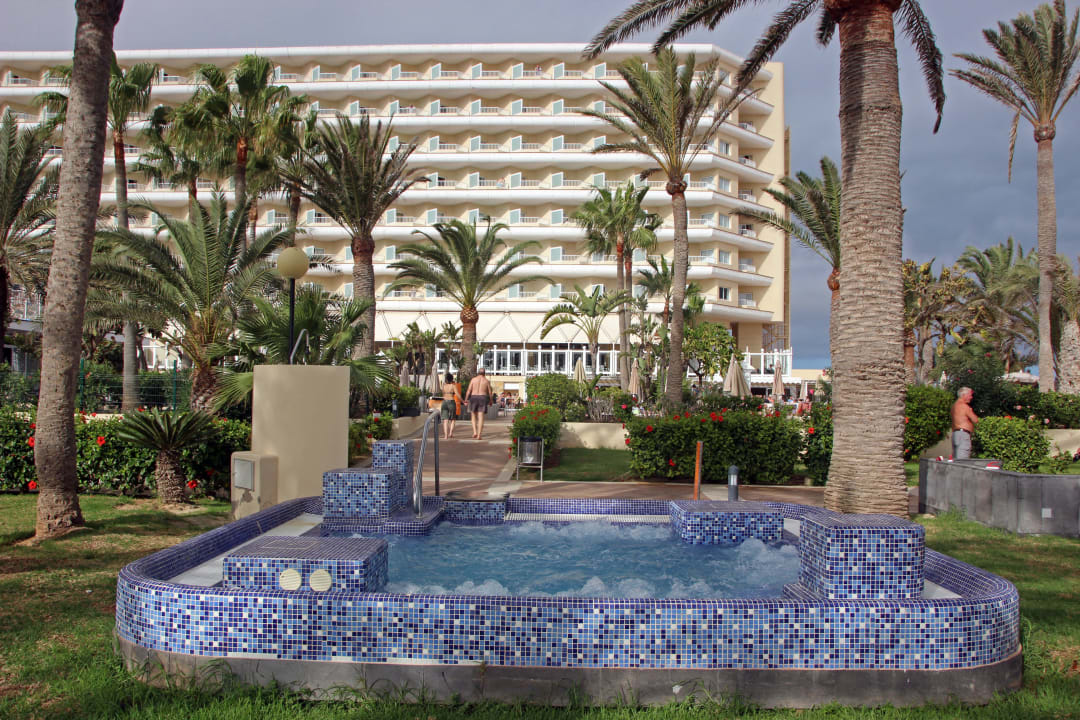 Wirlpool für ca.10 Personen Hotel Riu Oliva Beach - Hotel