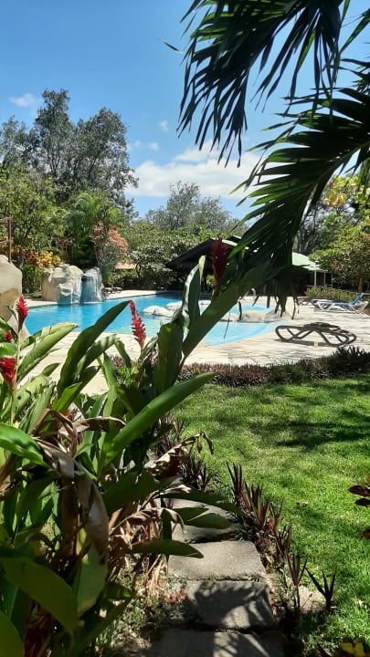 Gartenanlage Hotel Canon de la Vieja Lodge