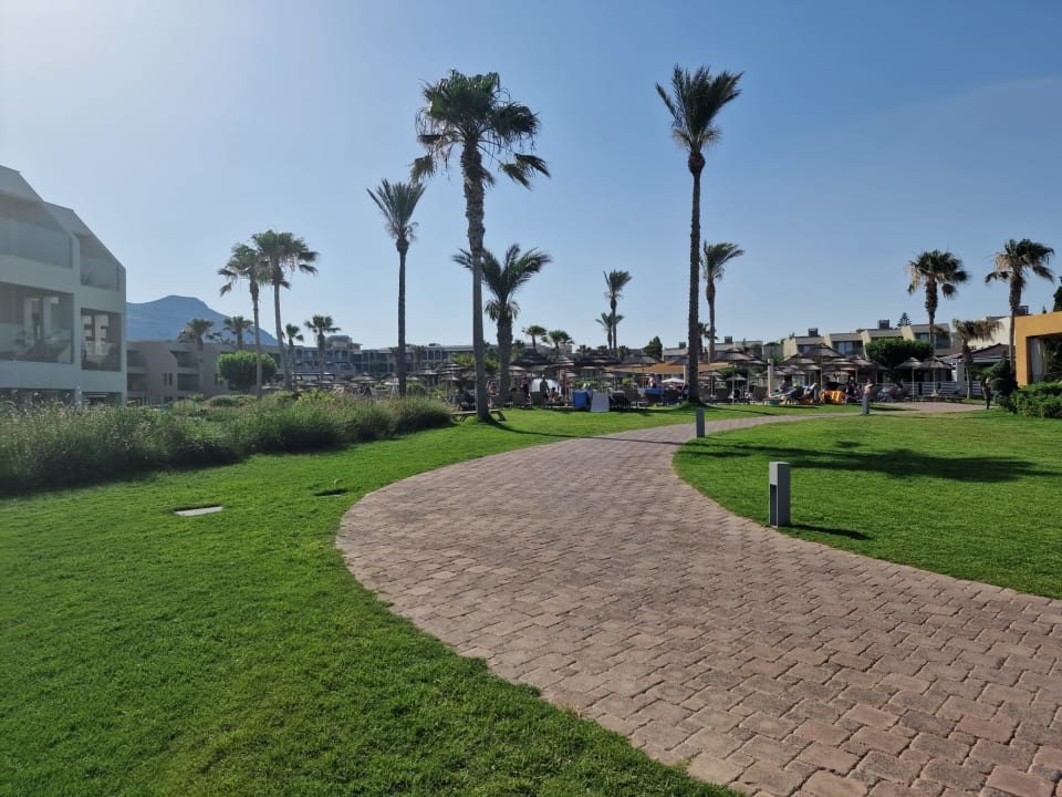 Gartenanlage Atlantica Aegean Blue