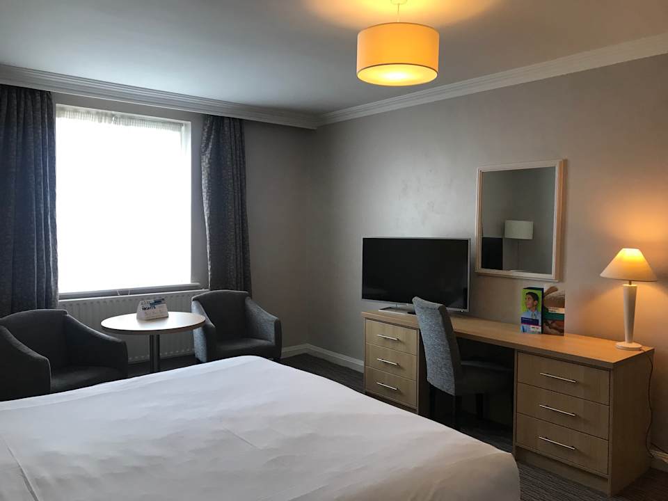 Zimmer Park Inn by Radisson Shannon Airport