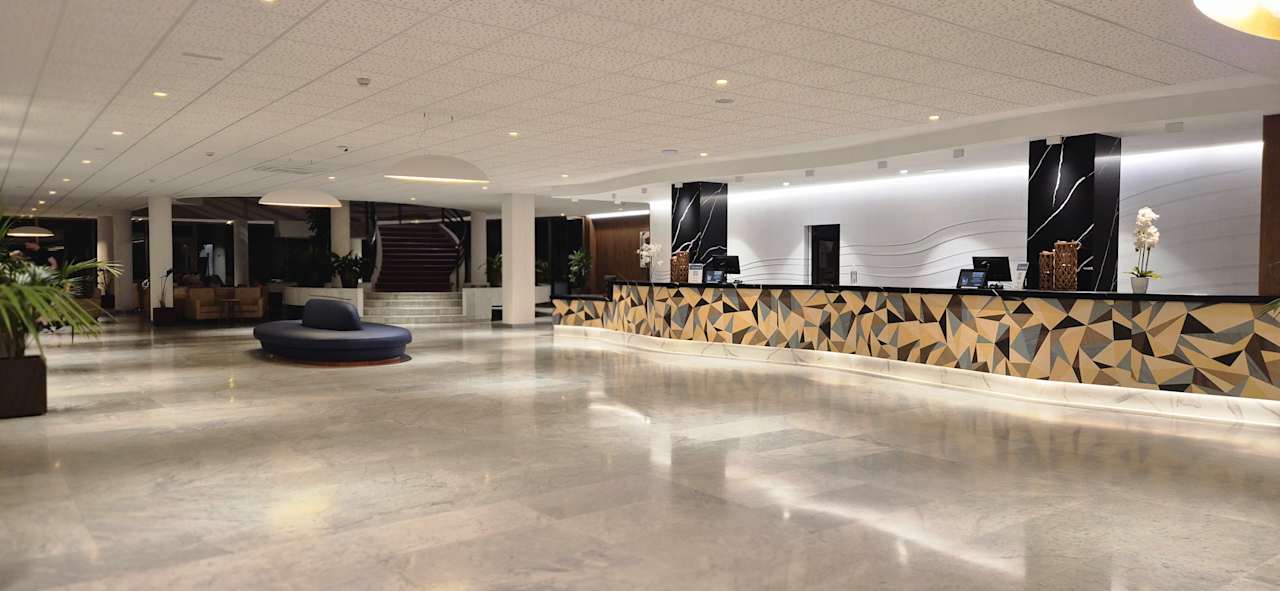 Lobby Hotel Best Semiramis