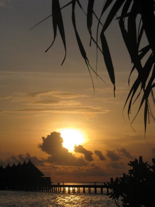 Sonnenuntergang Angaga Island Resort