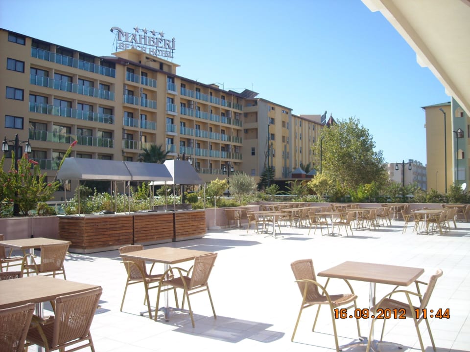 Terrasse vom Restaurant Telatiye Resort