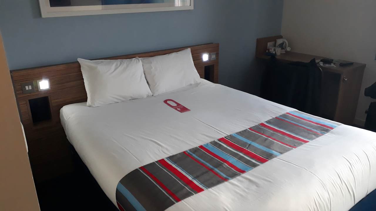 Zimmer Travelodge London Hounslow Hotel