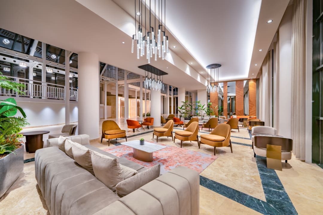 Lobby Rixos Park Belek - The Land of Legends Access
