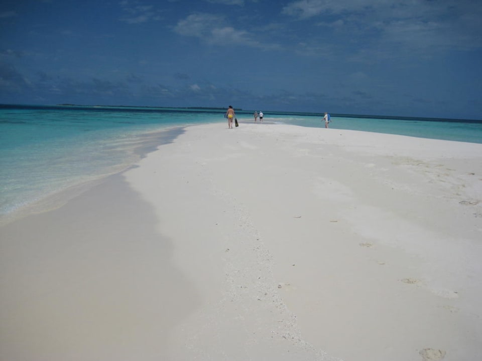 Strand Kuredu Island Resort & Spa