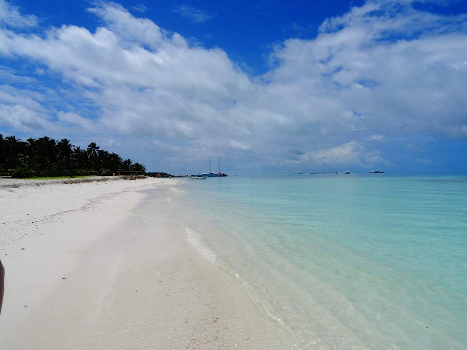 Meeru Island Resort & Spa Meeru Maldives Resort Island