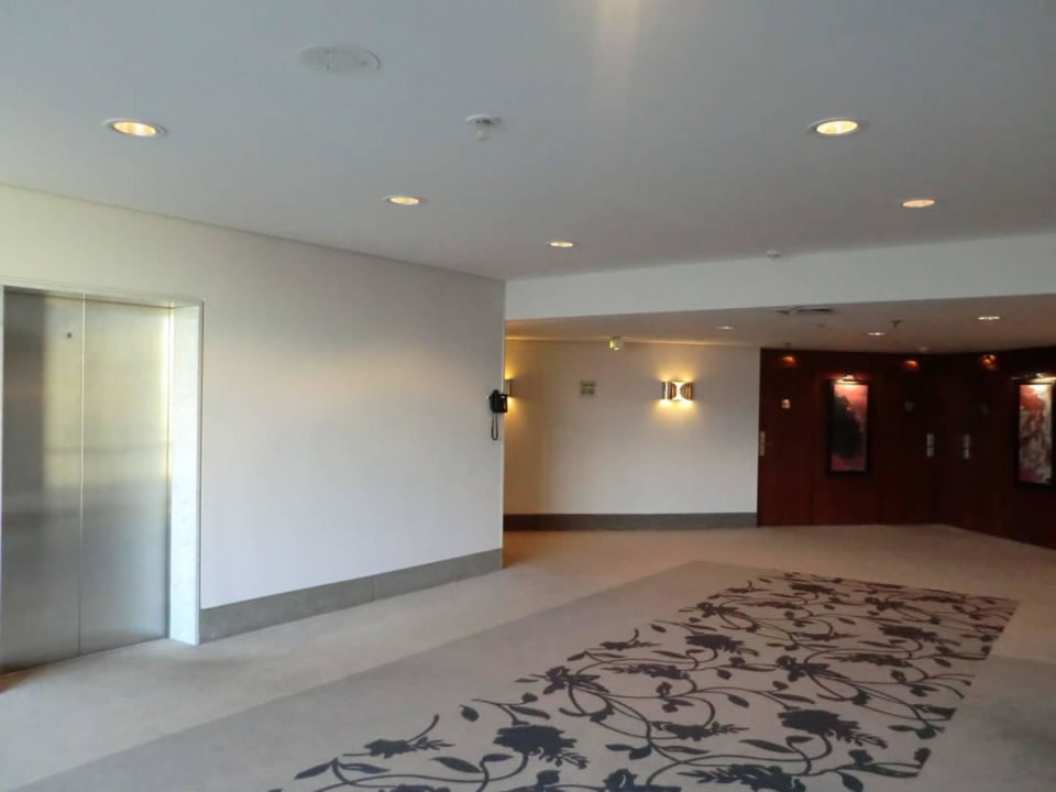 Fahrstuhl 6. Etage Dorint Hotel Bremen