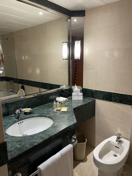 Zimmer Hilton Dubai Jumeirah