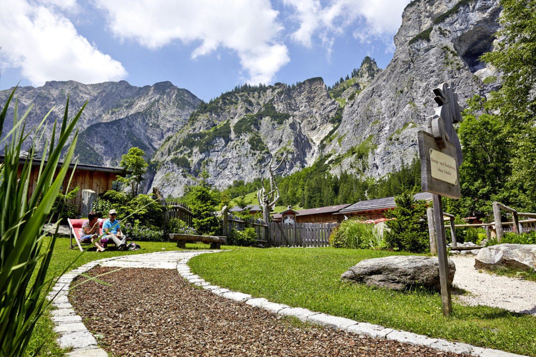 Almgarten der Gramai Alm Gramai Alm alpengenuss & natur spa