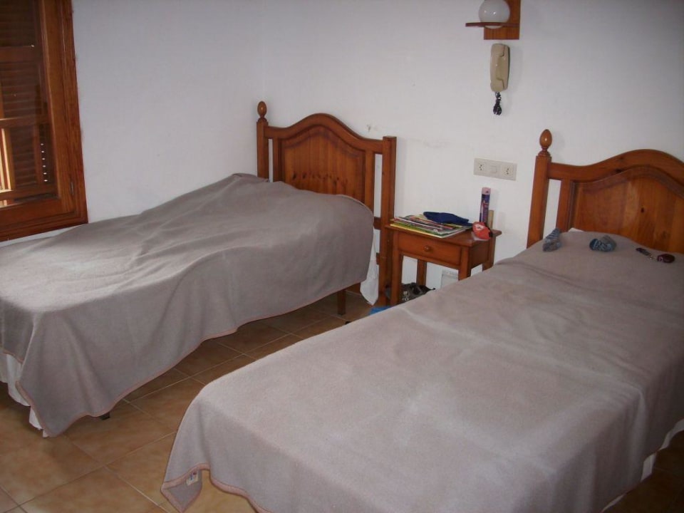 Schlafzimmer im Appartement 4C BJ Playamar Hotel & Apartamentos