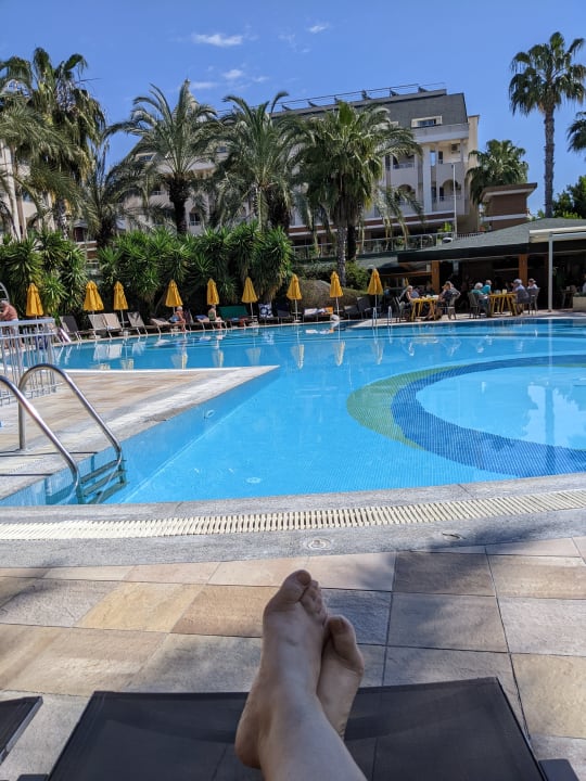 Pool Calimera Hane Garden