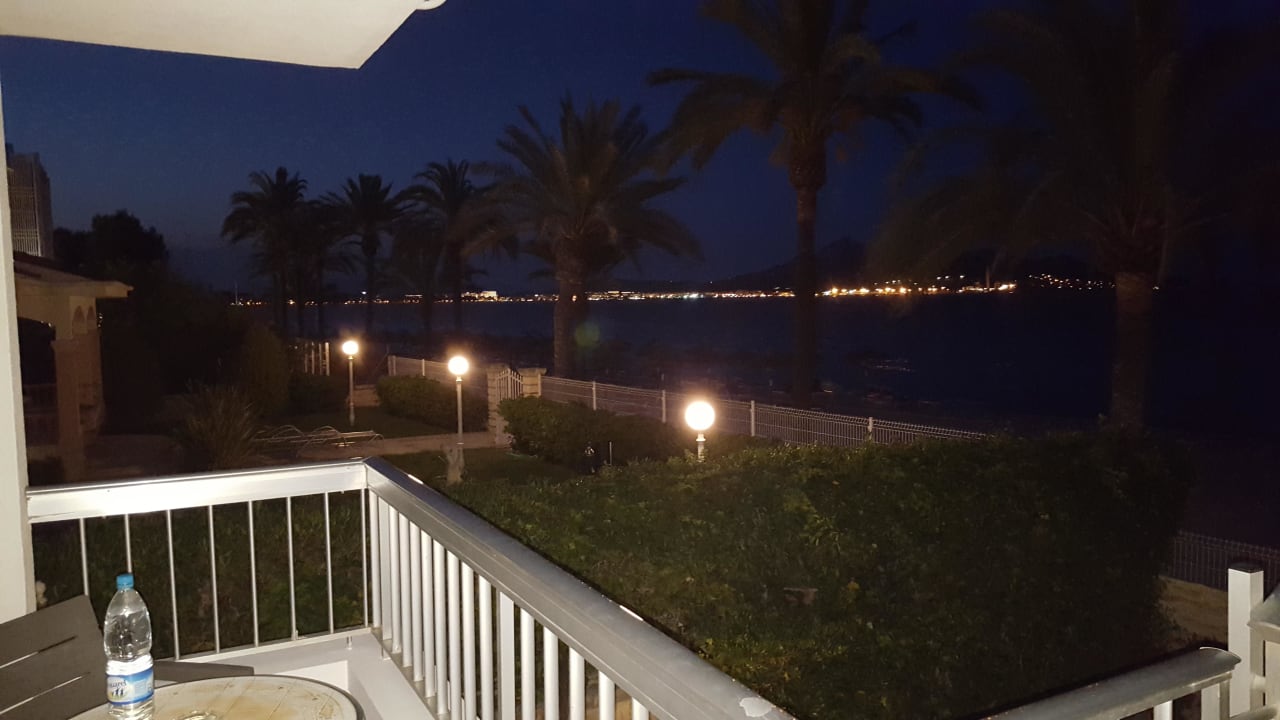 Mirada Ausblick bei Nacht  Apartamentos Mirada de Alcudia