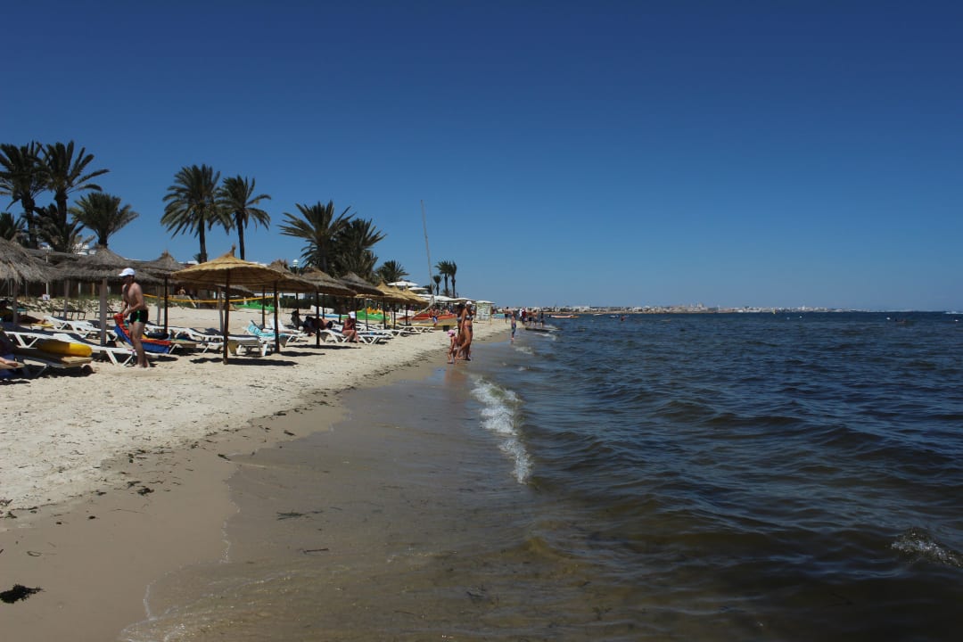 Kąpiel na własną odpowiedzialność Houda Golf & Beach Club