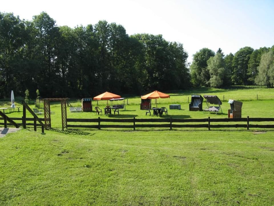 Relaxwiese Landhotel Schorssow