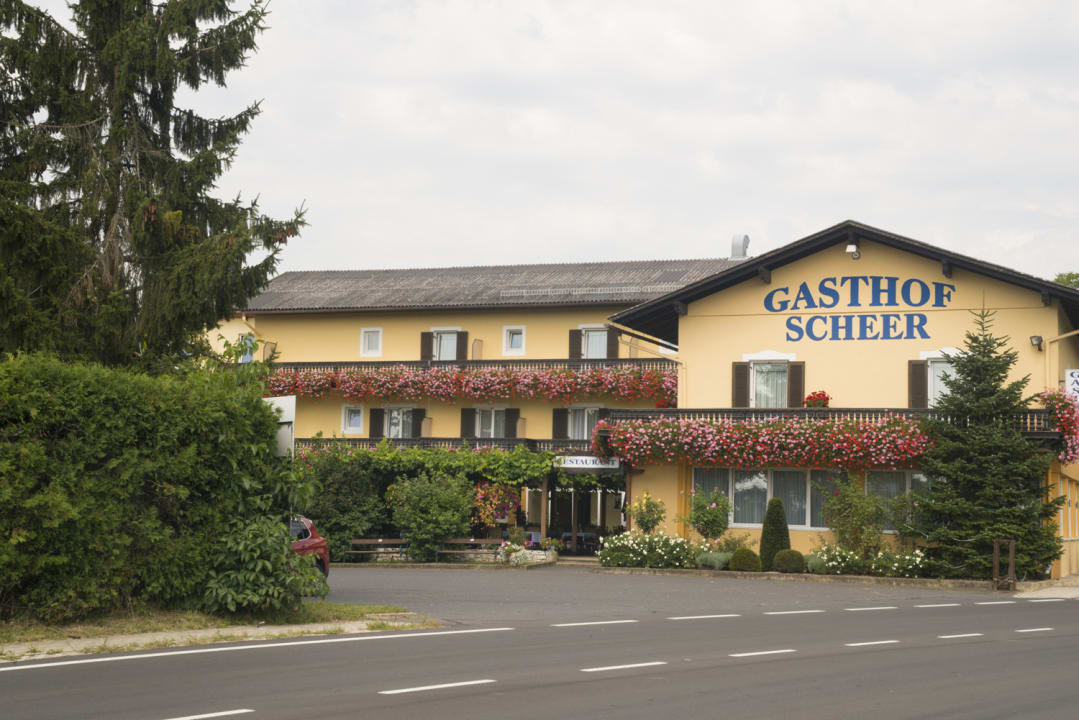 Außenansicht Hotel Gasthof Scheer