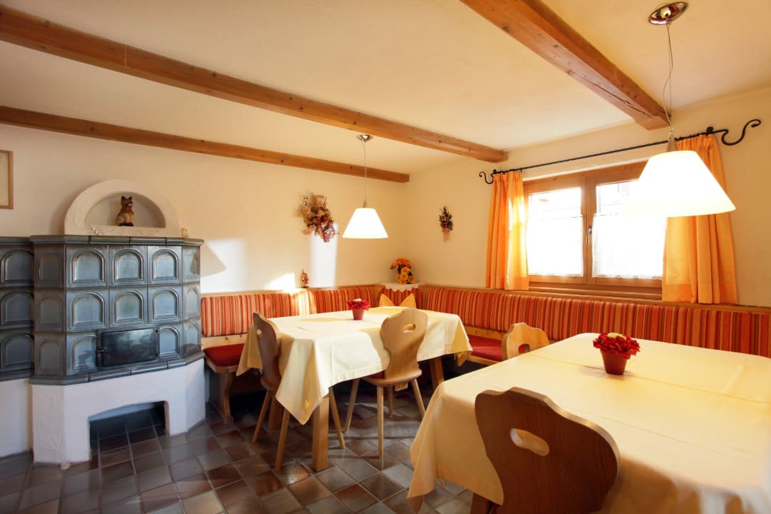 Stube Haus Tiefenbacher