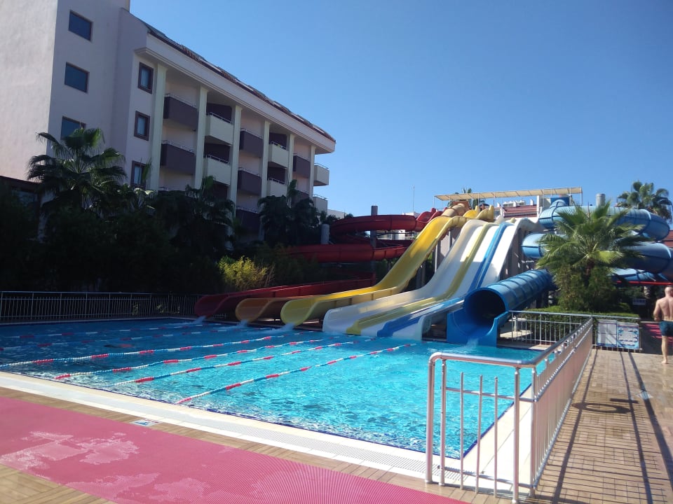 Pool Hane Family Resort