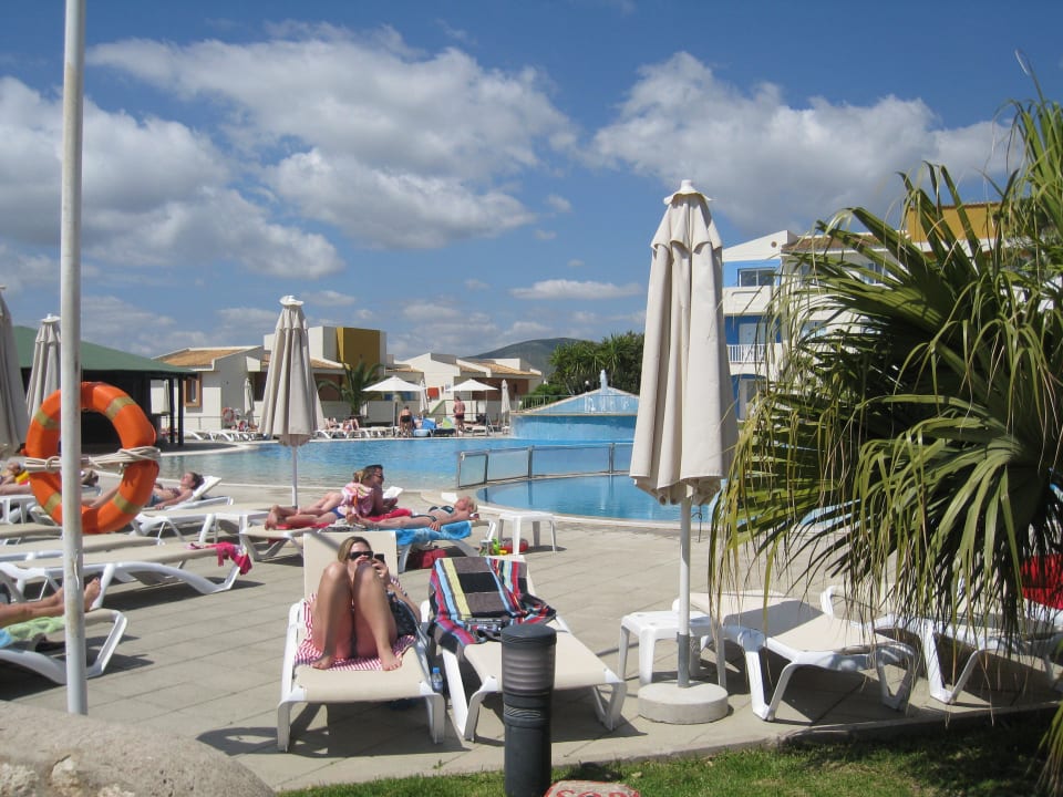 Außenpool blau punta reina