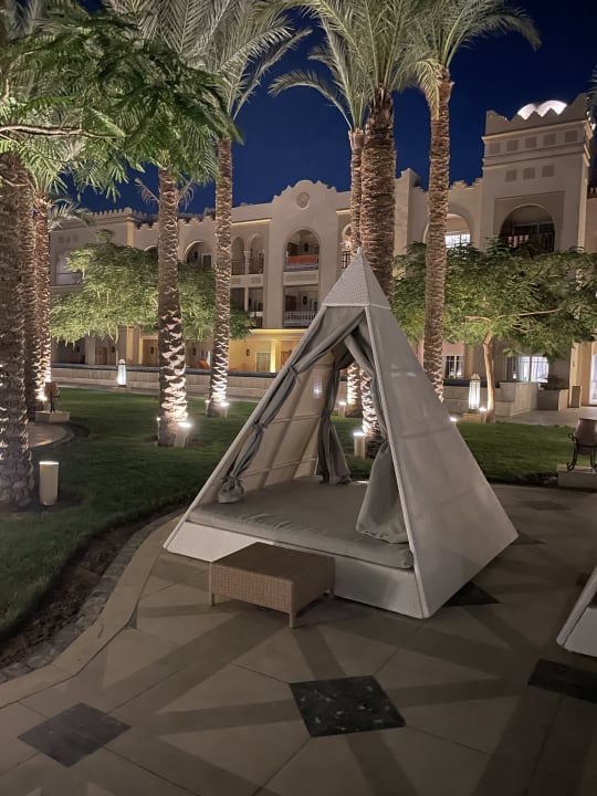 Gartenanlage The Grand Palace - Adults only