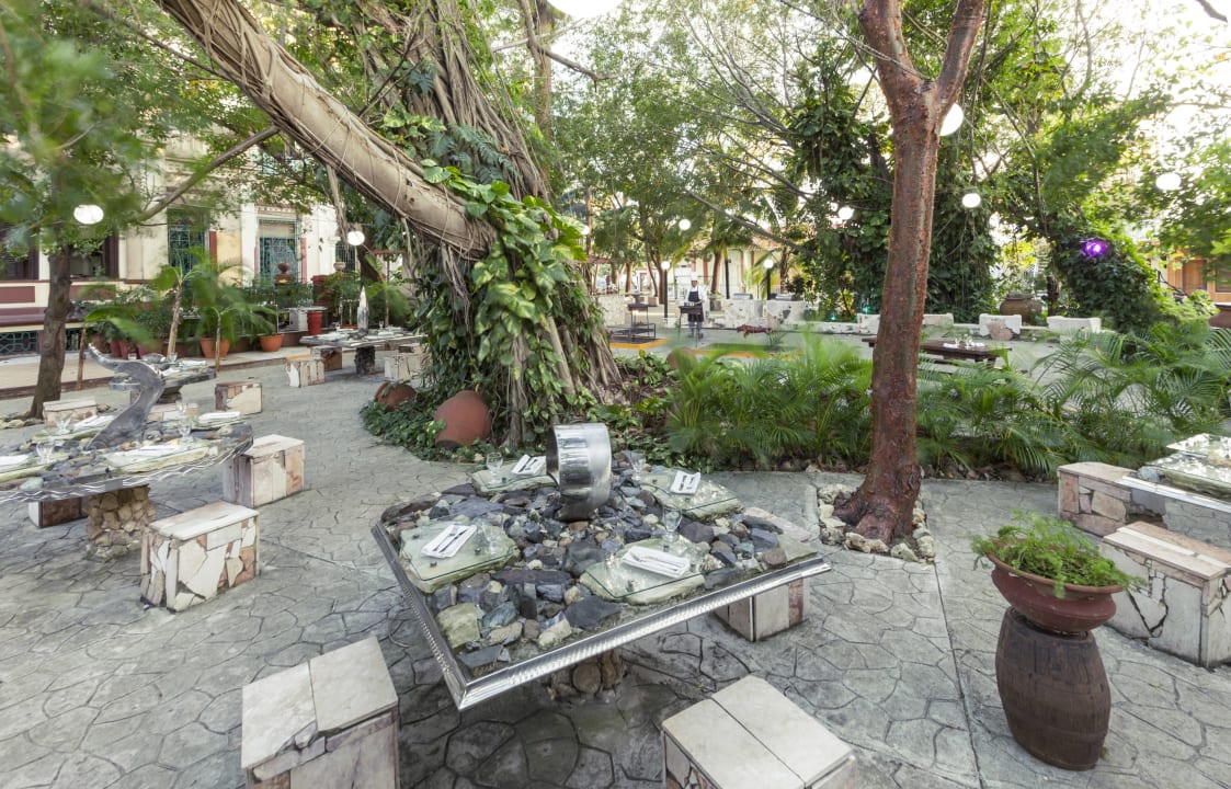 Gastro Hotel Jagua Affiliated by Meliá