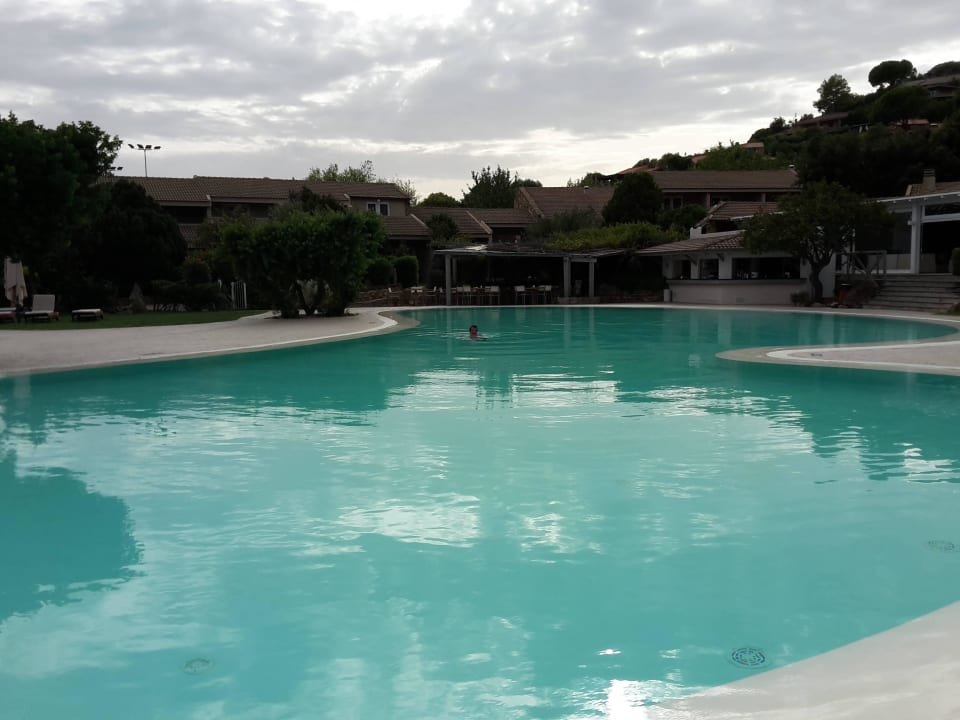 Sauber, gepflegt Handtücher kostenlos Chia Laguna - Hotel Village, Sardinia