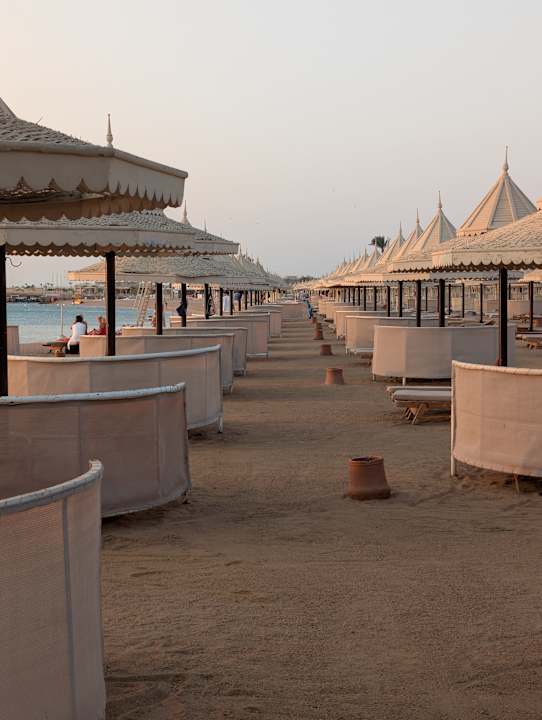 Strand The Grand Palace - Adults only