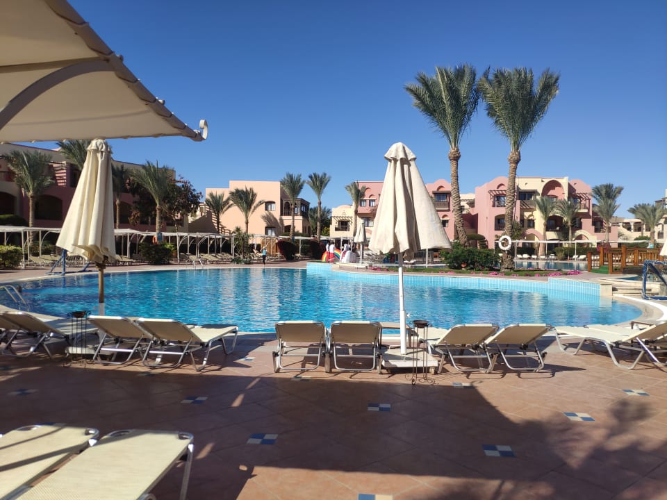 Pool Jaz Makadi Saraya Resort