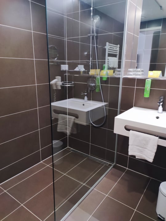 Zimmer JUFA Hotel Hamburg HafenCity