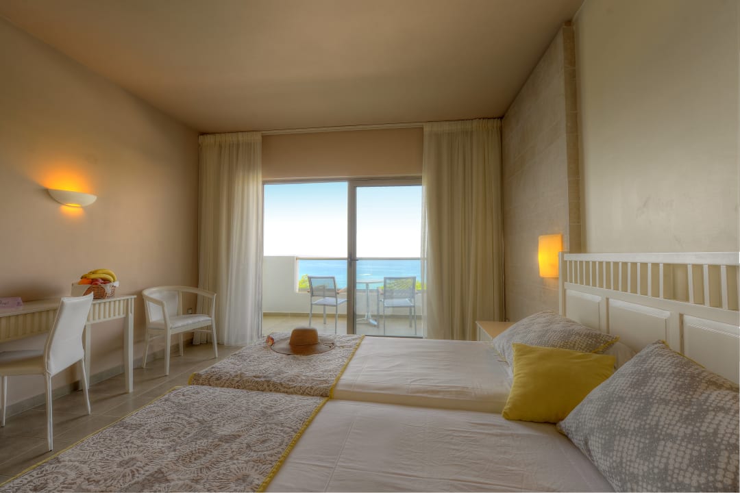 Zimmer alltoura Club Hotel Porto Angeli Beach Resort