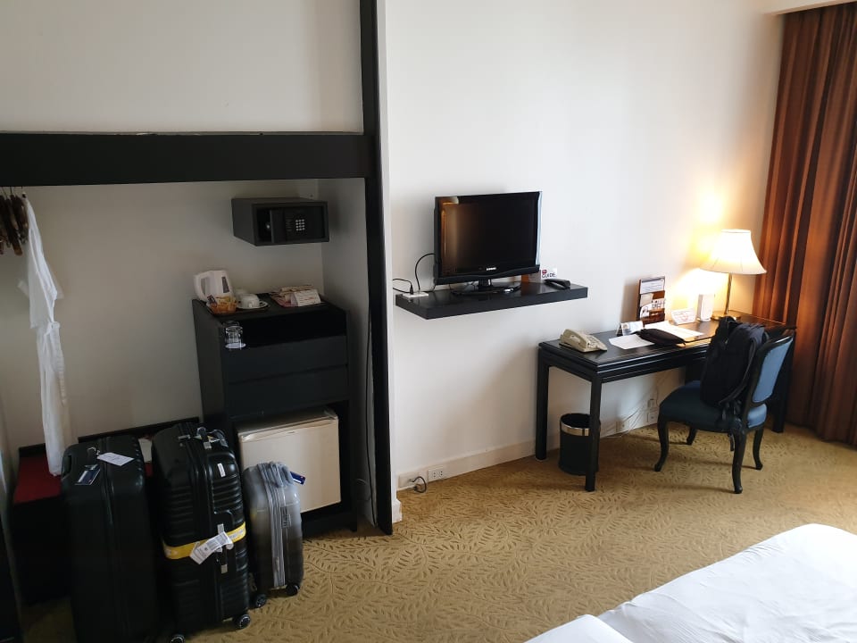 Zimmer The Tawana Bangkok