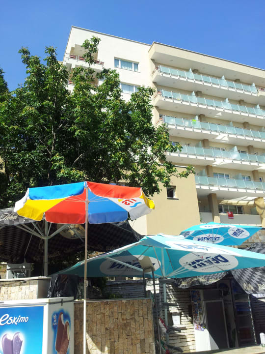 Die Poolbar Orchidea Spa Boutique