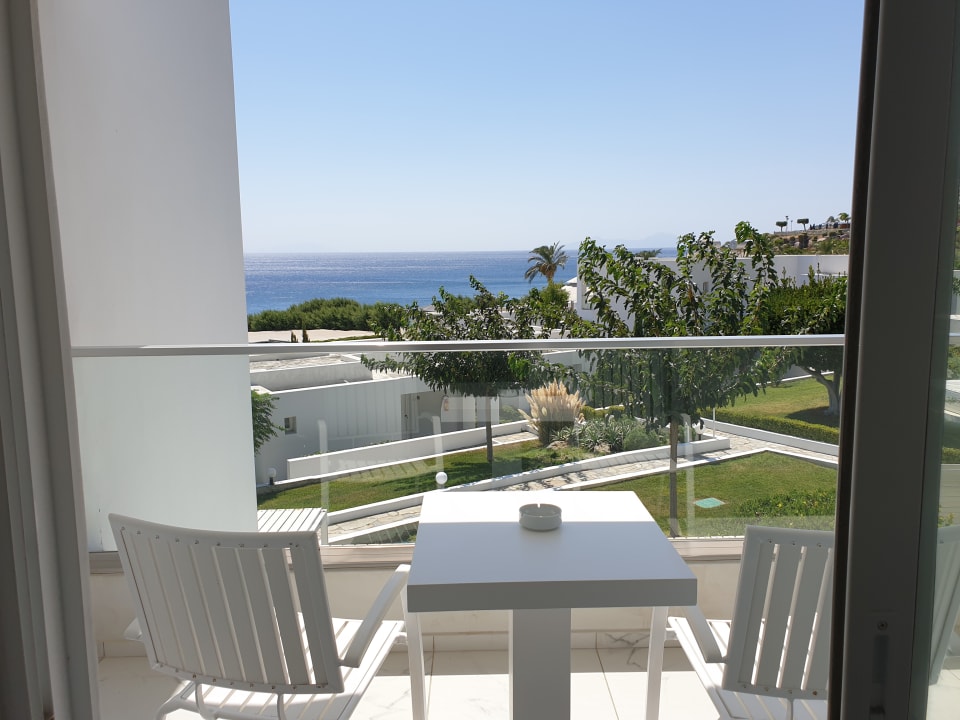 Ausblick Dimitra Beach Hotel & Suites