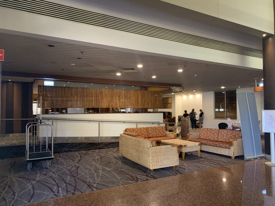 Lobby DoubleTree Hotel by Hilton Alice Springs