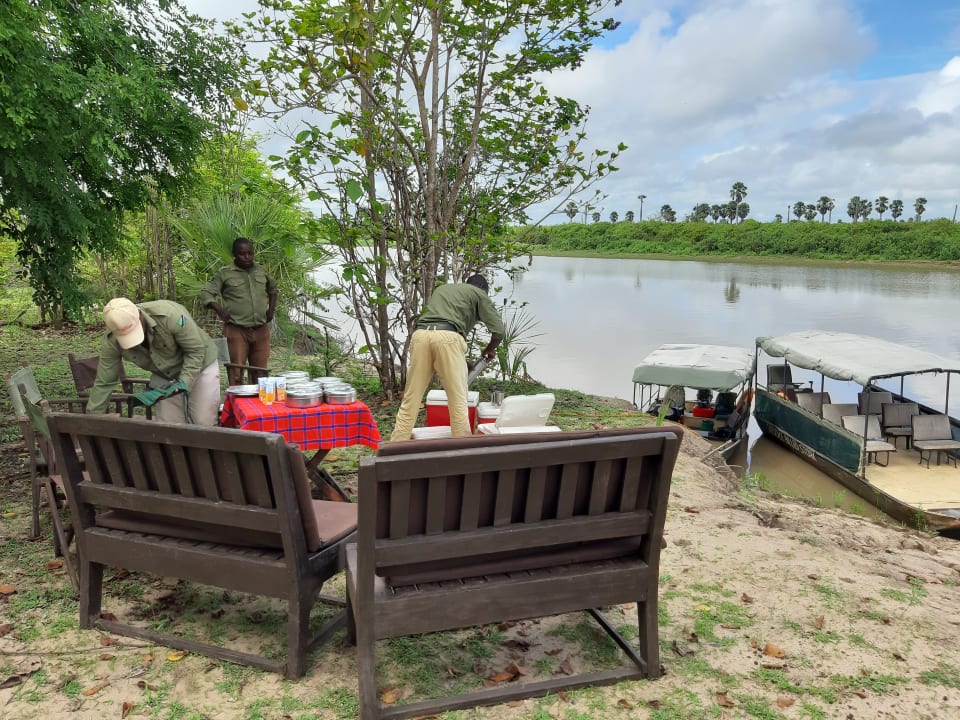 Sonstiges Hotel Rufiji River Camp