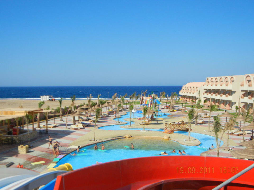 Basen Three Corners Sea Beach Resort