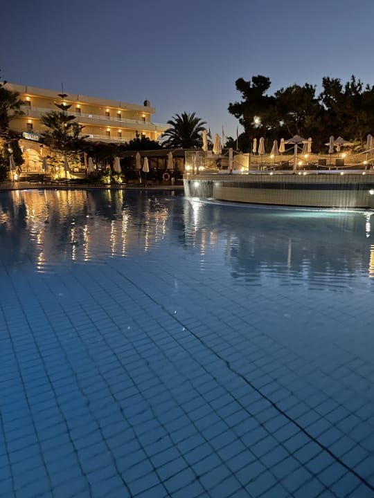 Pool Hotel Kalithea Mare Palace