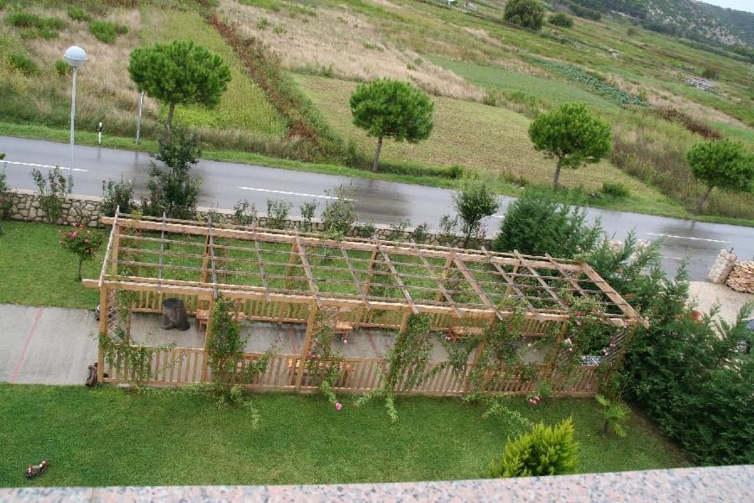 "Raucherzone" vor dem Hotel Hotel Epario