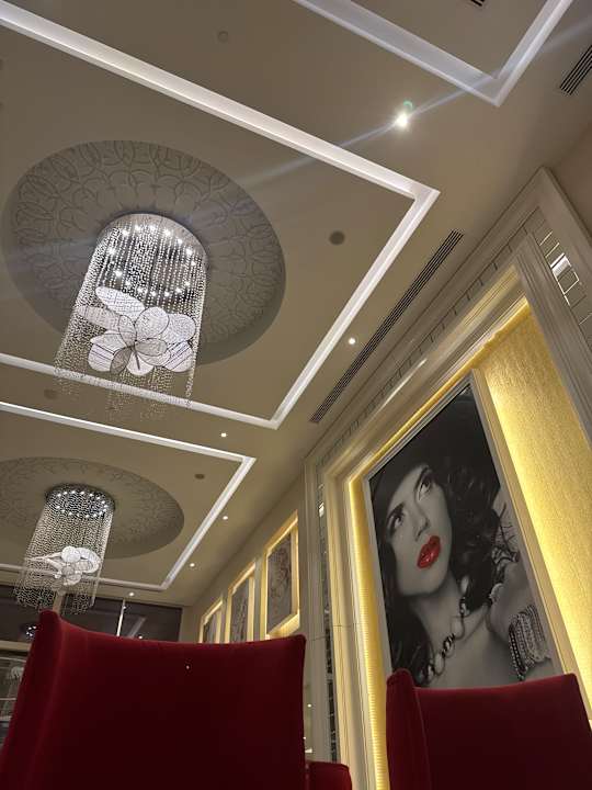 Außenansicht Azura Deluxe Resort & Spa Hotel