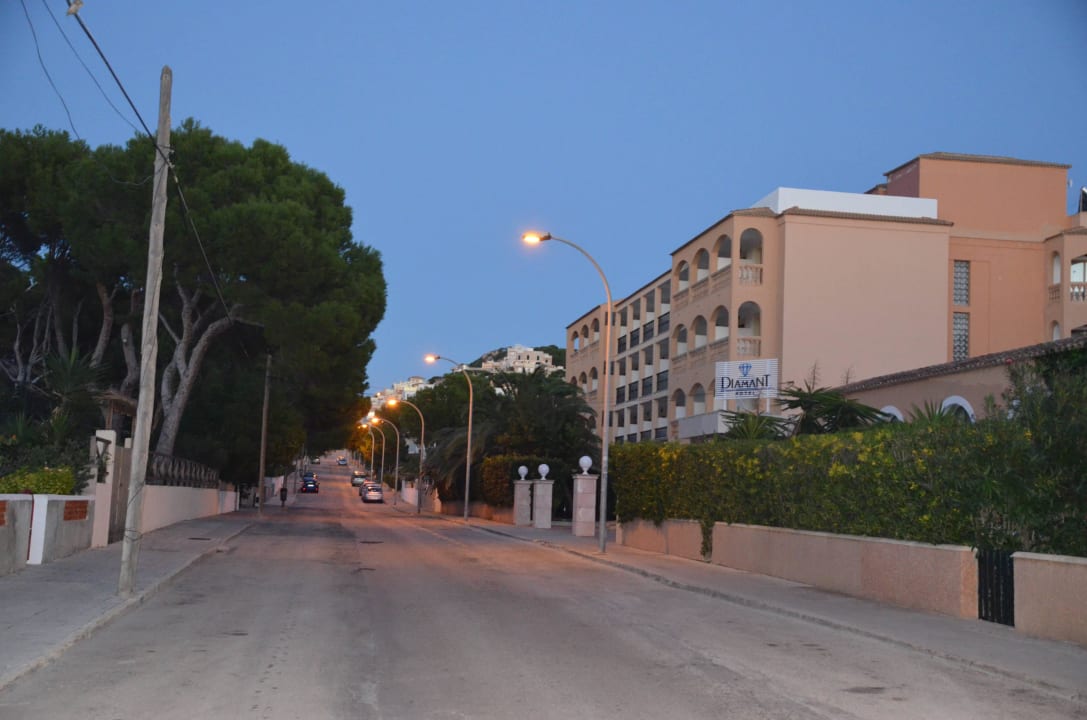 Seitenstraße vor dem Hotel Diamant Hotel & Aparthotel