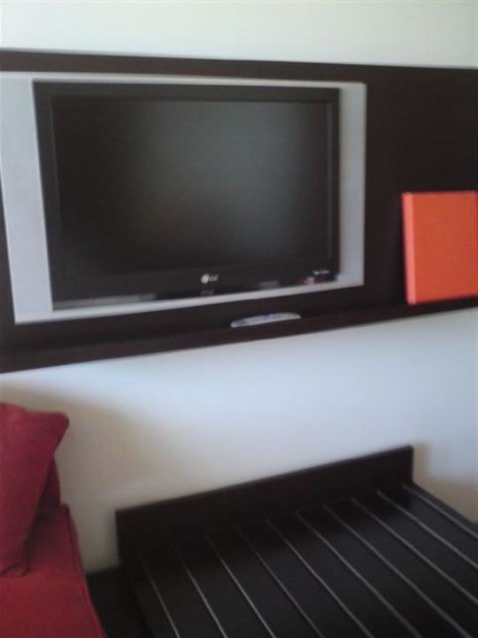 Fernsehwand Salobre Hotel Resort & Serenity