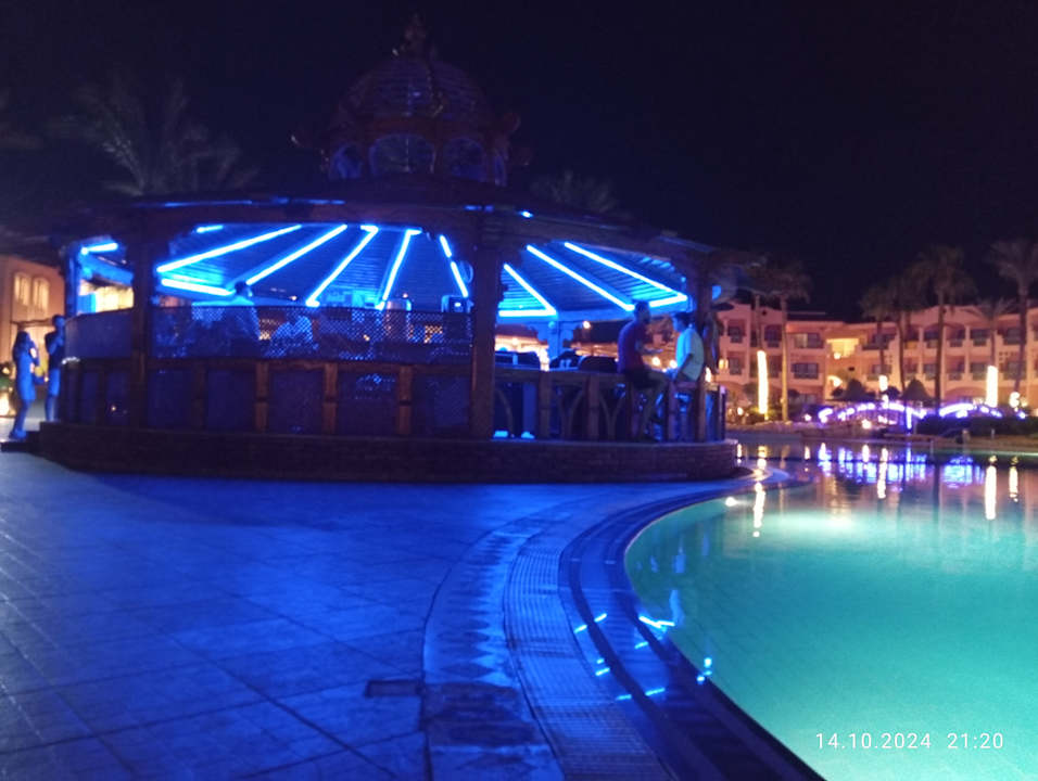 Außenansicht Parrotel Aqua Park Resort