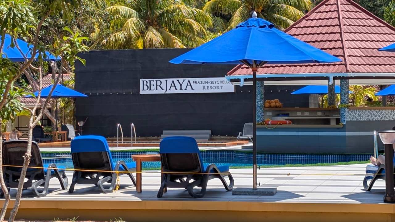 Außenansicht Berjaya Beau Vallon Bay Resort & Casino