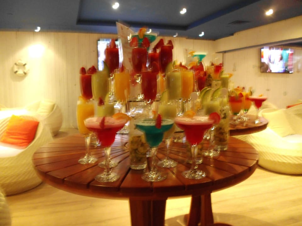 Leckere Cocktails Tropitel Sahl Hasheesh